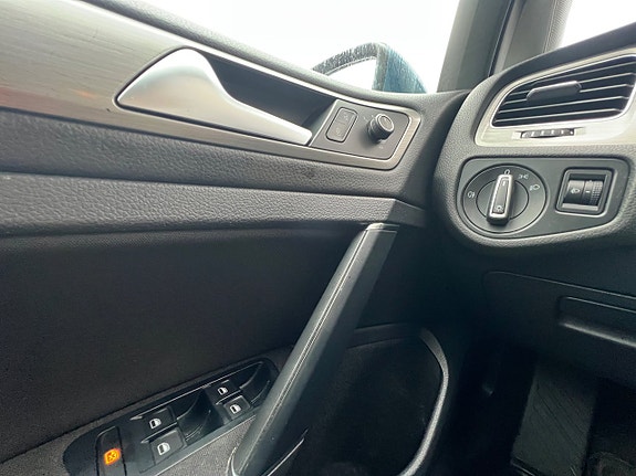 Volkswagen Golf I 17 of 24