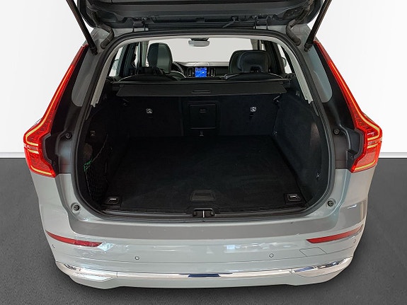 Volvo XC60 14 of 19