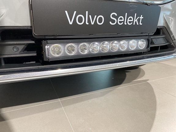 Volvo XC60 17 of 19