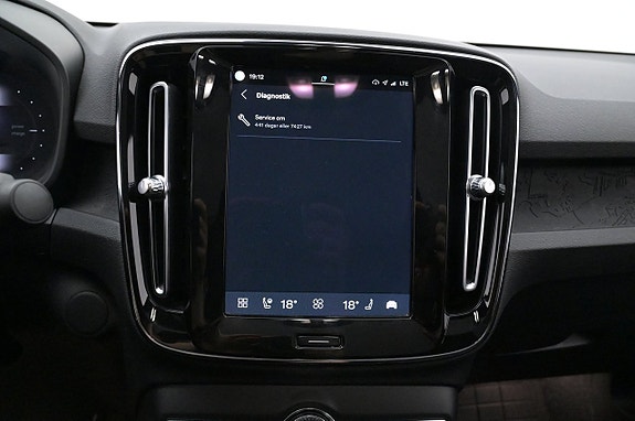 Volvo C40 15 of 27