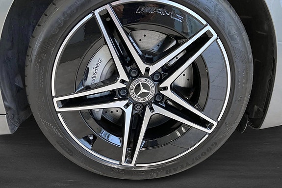 Mercedes-Benz C300 de 11 of 14