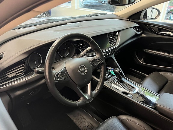 Opel Insignia 5 of 8
