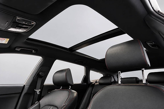 Kia Optima 10 of 28