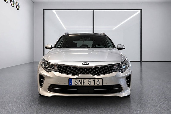Kia Optima 5 of 28