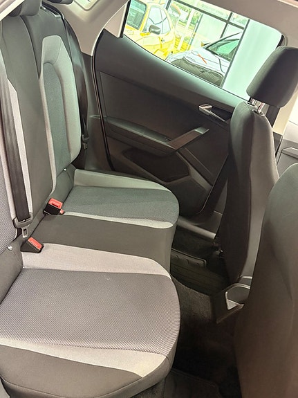 Seat Ibiza 15 of 16