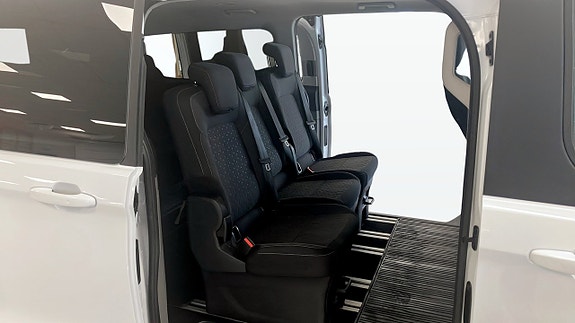 Ford Custom Tourneo 5 of 12