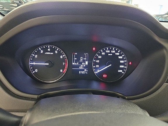 Hyundai i20 10 of 14