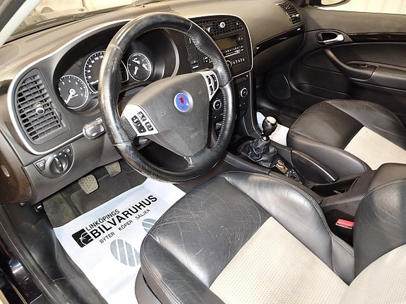 Saab 9-3 12 of 27