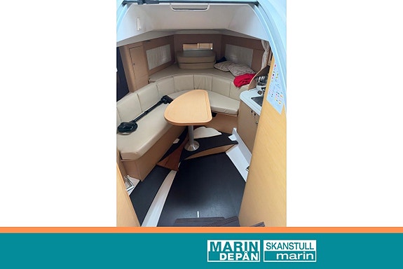 Beneteau Monte Carlo 32 med 2 x Volvo Penta D3-190 - 2008 8 of 10