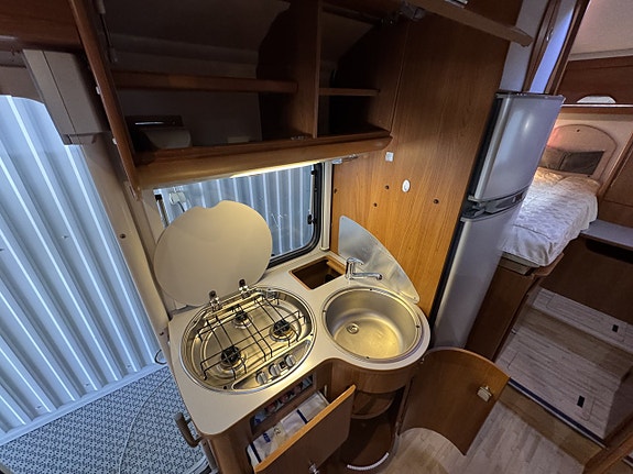 Hymer Eriba 9 of 12