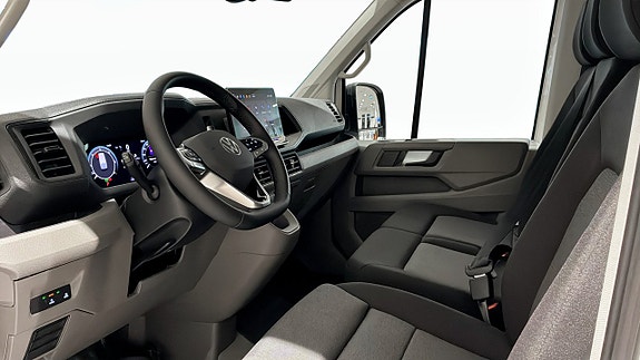 Volkswagen Crafter 7 of 12