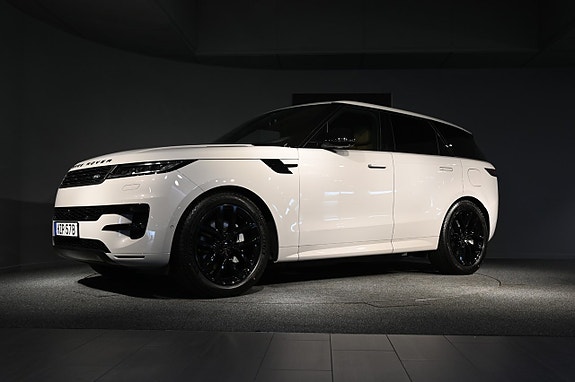 Land Rover Range Rover Sport 2 of 21