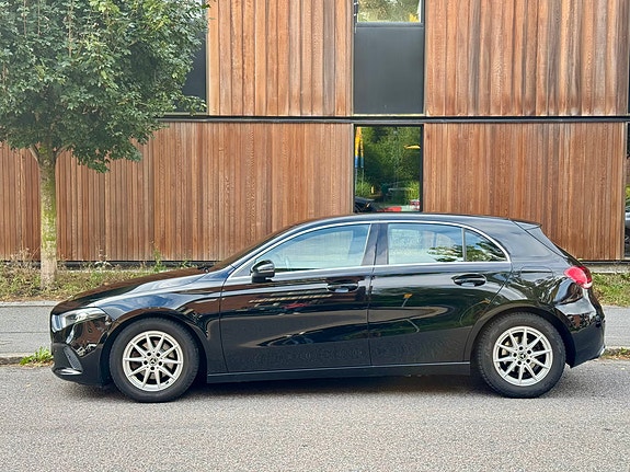 Mercedes-Benz A180 4 of 23