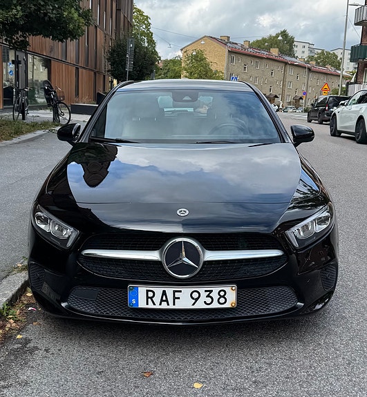 Mercedes-Benz A180 10 of 23