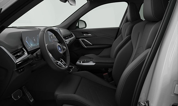 BMW X1 3 of 3