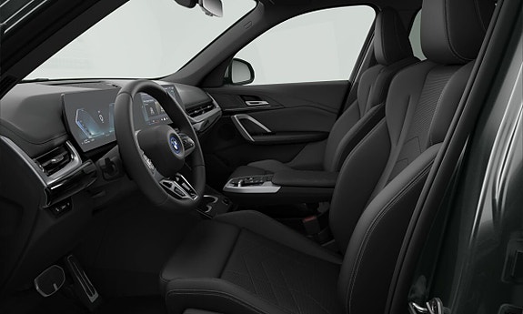BMW X1 3 of 3