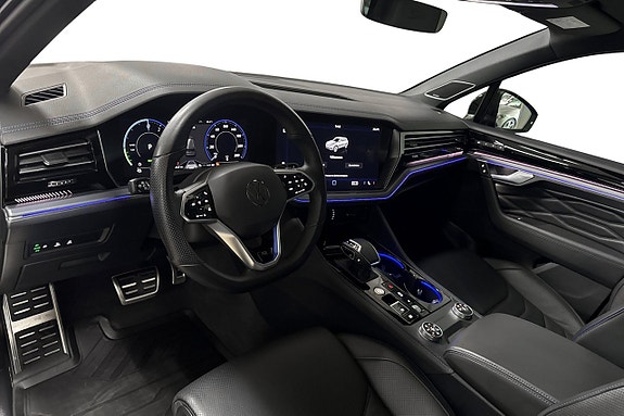 Volkswagen Touareg 12 of 19