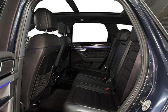 Volkswagen Touareg 16 of 19