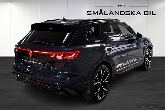 Volkswagen Touareg 4 of 19
