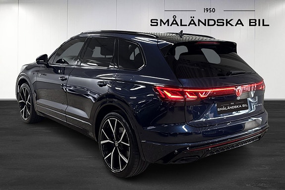 Volkswagen Touareg 3 of 19