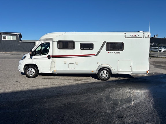 LMC Cruiser Comfort T712 Låga långbäddar - Automat - Separat dusch - Rymlig 6 of 24