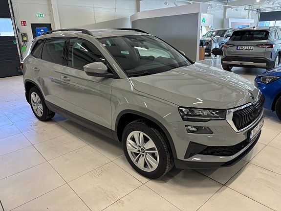 Skoda Karoq 3 of 23