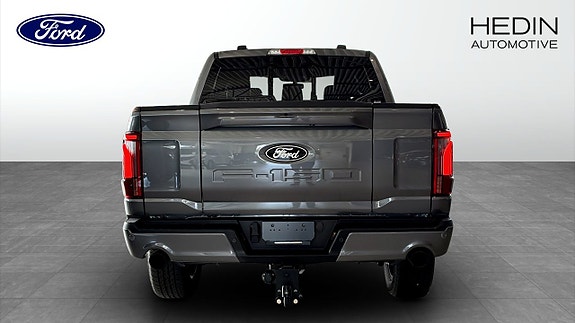 Ford F-150 7 of 13