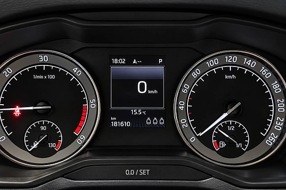 Skoda Superb 19 of 29