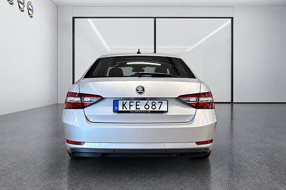 Skoda Superb 6 of 29
