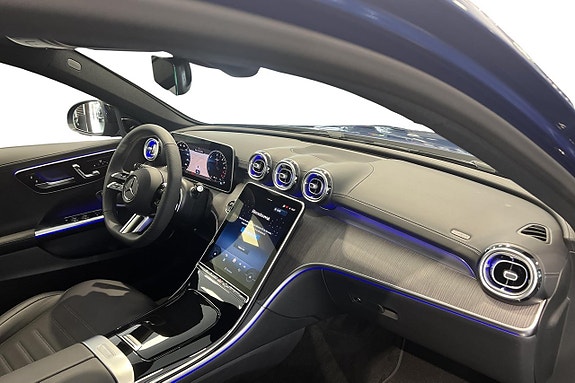 Mercedes-Benz C300 d 8 of 12