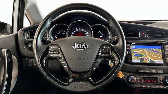 Kia Ceed 14 of 18