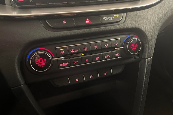 Kia Ceed 15 of 21