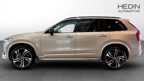 Volvo XC90 6 of 13