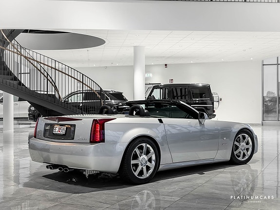 Cadillac XLR 3 of 18