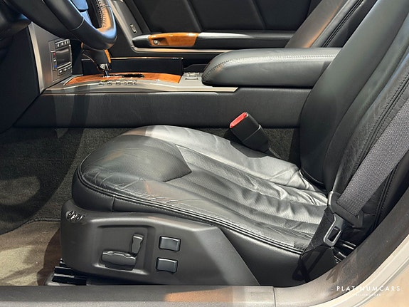 Cadillac XLR 15 of 18