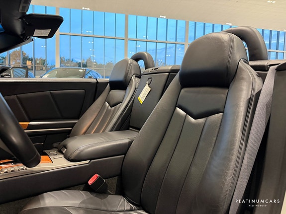 Cadillac XLR 8 of 18