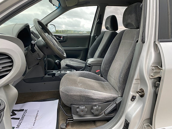 Hyundai Santa Fe 15 of 16