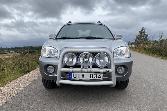 Hyundai Santa Fe 8 of 16