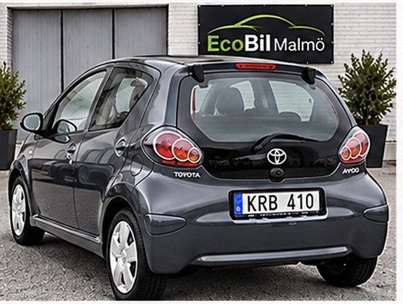 Toyota Aygo 7 of 15