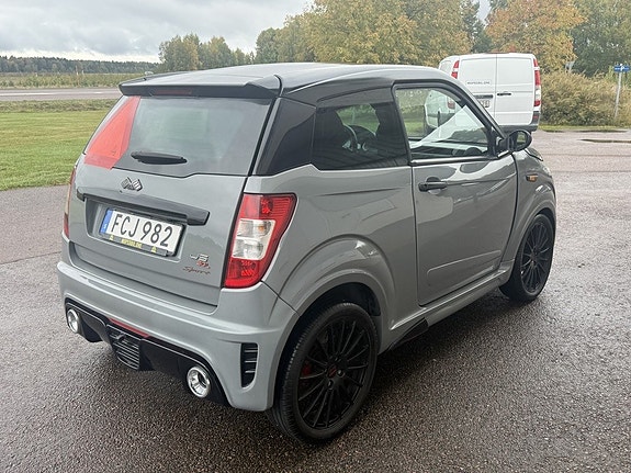 Ligier JS50L Ultimate Sport 12 månaders nationell garanti 5 of 17