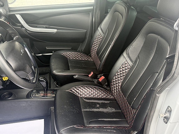 Ligier JS50L Ultimate Sport 12 månaders nationell garanti 10 of 17