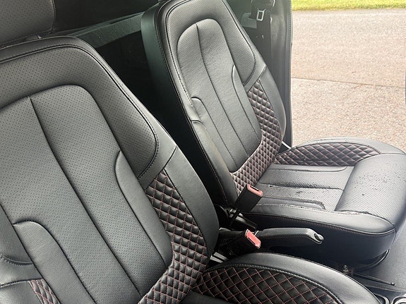 Ligier JS50L Ultimate Sport 12 månaders nationell garanti 14 of 17