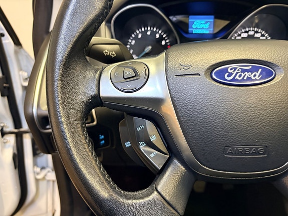 Ford Focus 8 of 16