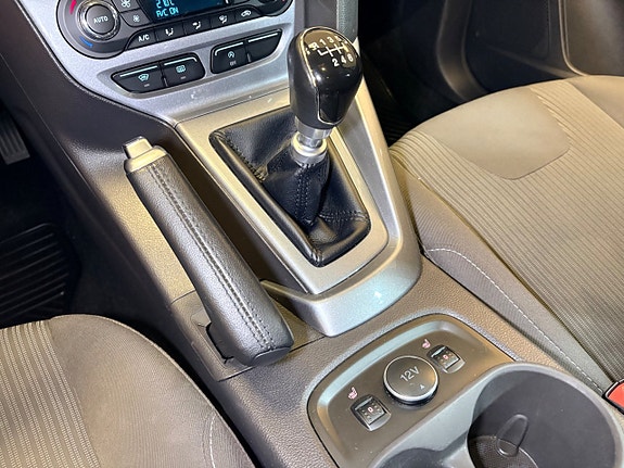Ford Focus 13 of 16