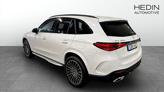 Mercedes-Benz GLC300 e 4 of 12