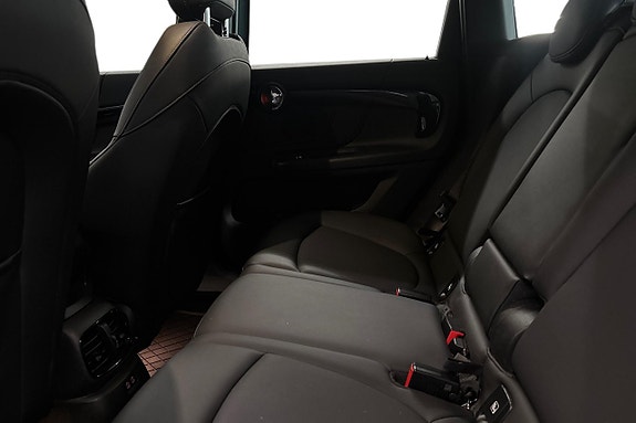 MINI Countryman Cooper SE 11 of 17