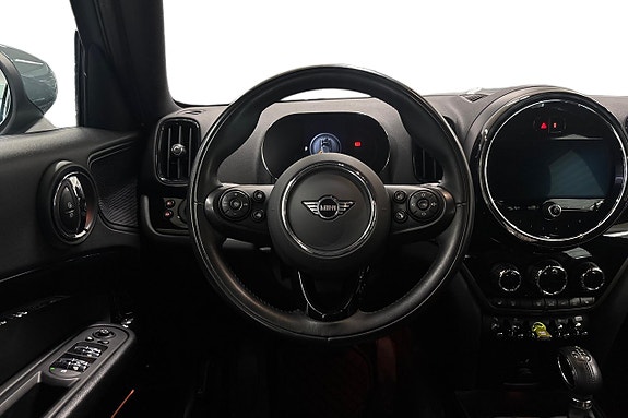 MINI Countryman Cooper SE 9 of 17