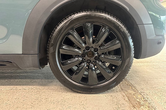 MINI Countryman Cooper SE 14 of 17
