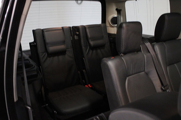 Land Rover Discovery 7 of 18