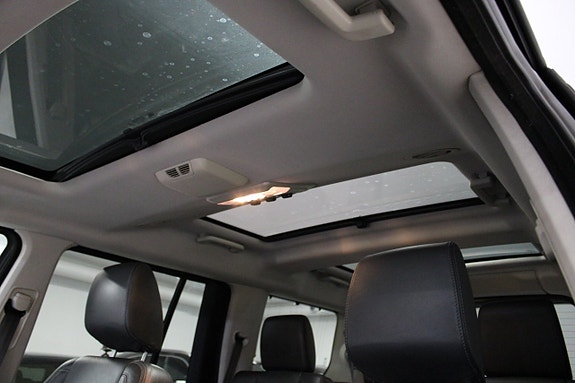 Land Rover Discovery 14 of 18